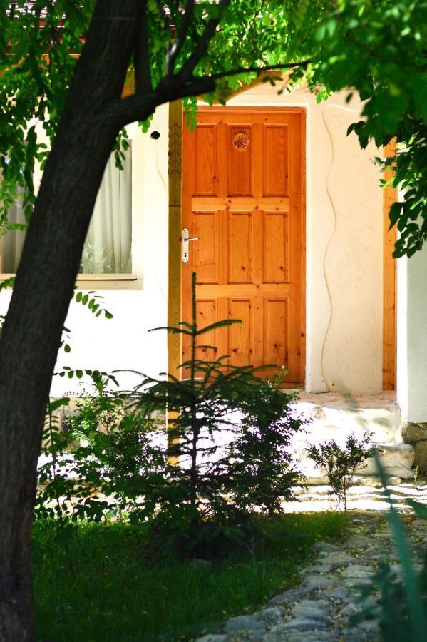 Casa De Oaspeti Adorabila Aproape De Natura Sarata-Monteoru Luaran gambar